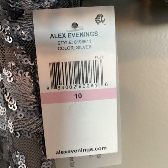 Alex Evenings Sequin Lace Cold Shoulder Trumpet Evening Gown, size 10 - Picture 8 of 13